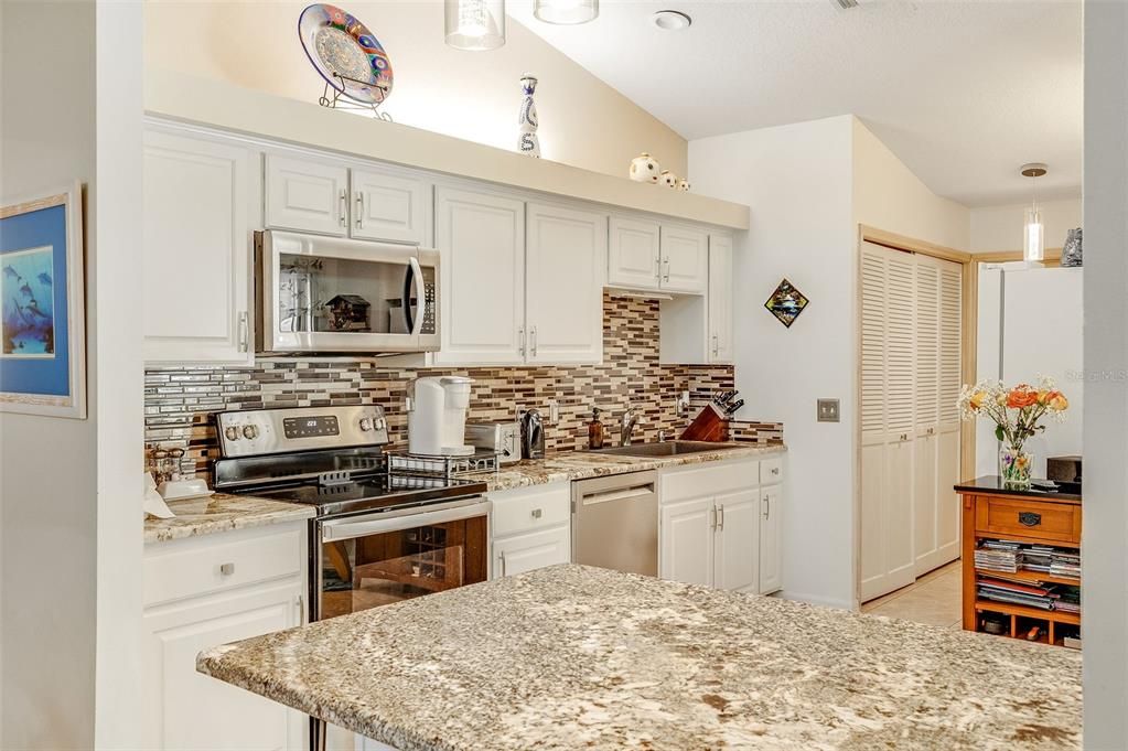For Sale: $549,000 (3 beds, 2 baths, 2229 Square Feet)