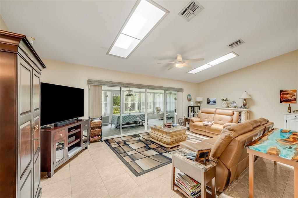 For Sale: $549,000 (3 beds, 2 baths, 2229 Square Feet)