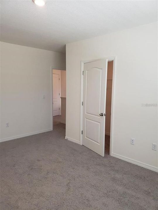 В аренду: $1,795 (3 спален, 2 ванн, 1488 Квадратных фут)