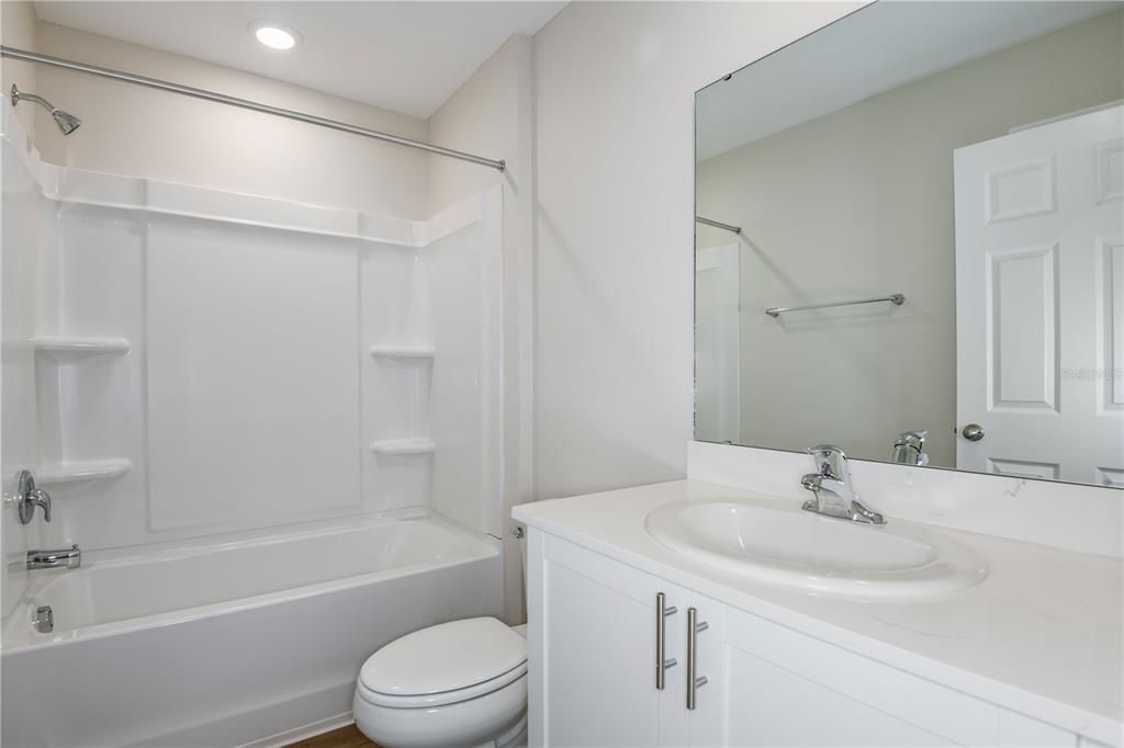 En Venta: $339,990 (3 camas, 2 baños, 1720 Pies cuadrados)