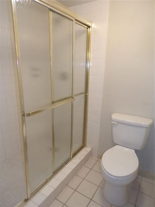 В аренду: $1,750 (2 спален, 2 ванн, 1220 Квадратных фут)