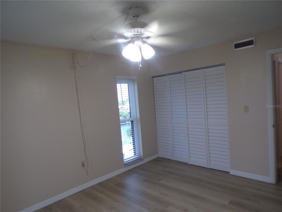 В аренду: $1,750 (2 спален, 2 ванн, 1220 Квадратных фут)