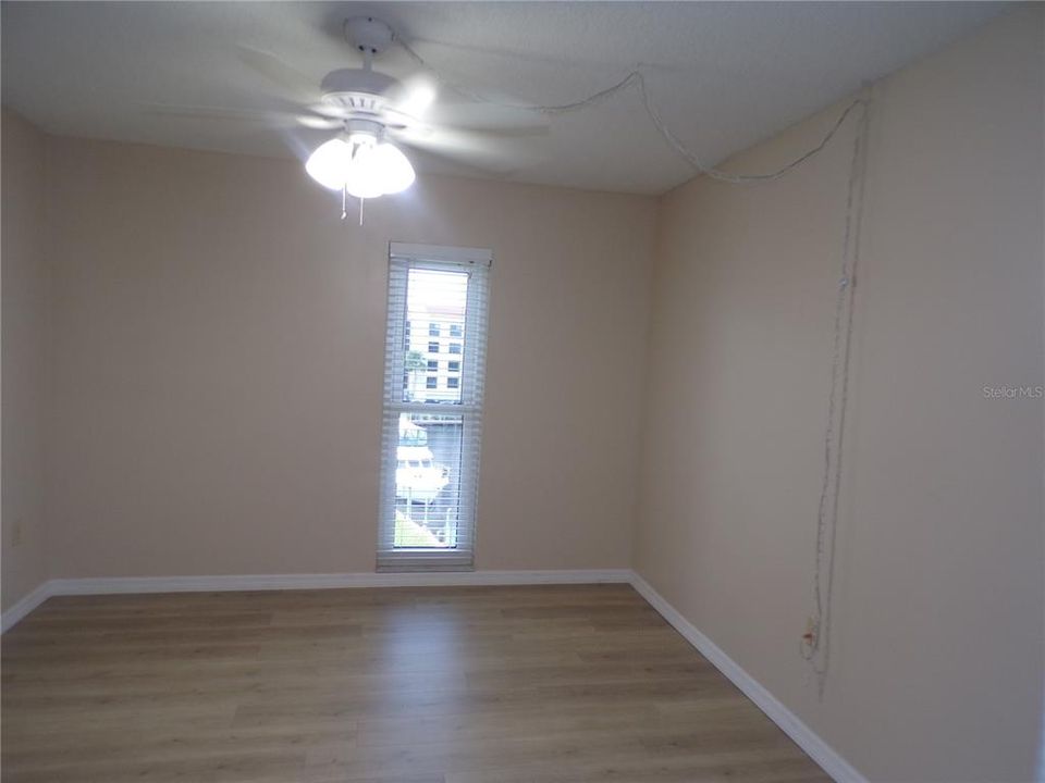 В аренду: $1,750 (2 спален, 2 ванн, 1220 Квадратных фут)
