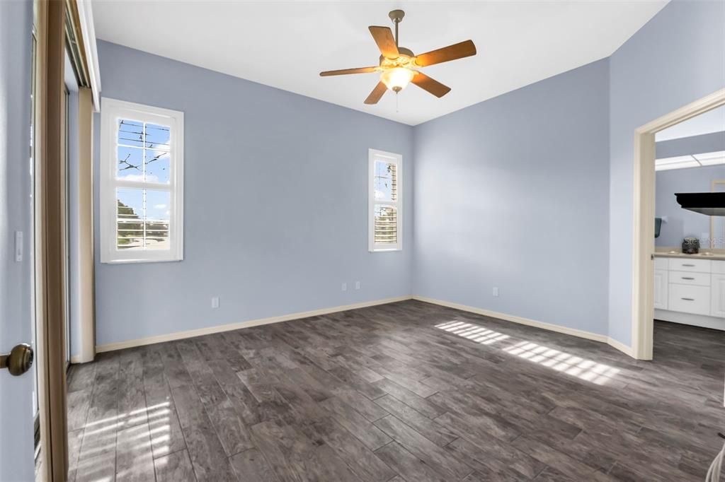 For Sale: $328,000 (3 beds, 2 baths, 1698 Square Feet)