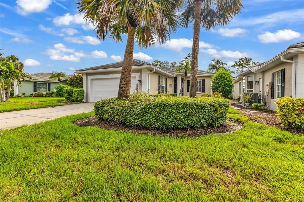 For Sale: $328,000 (3 beds, 2 baths, 1698 Square Feet)