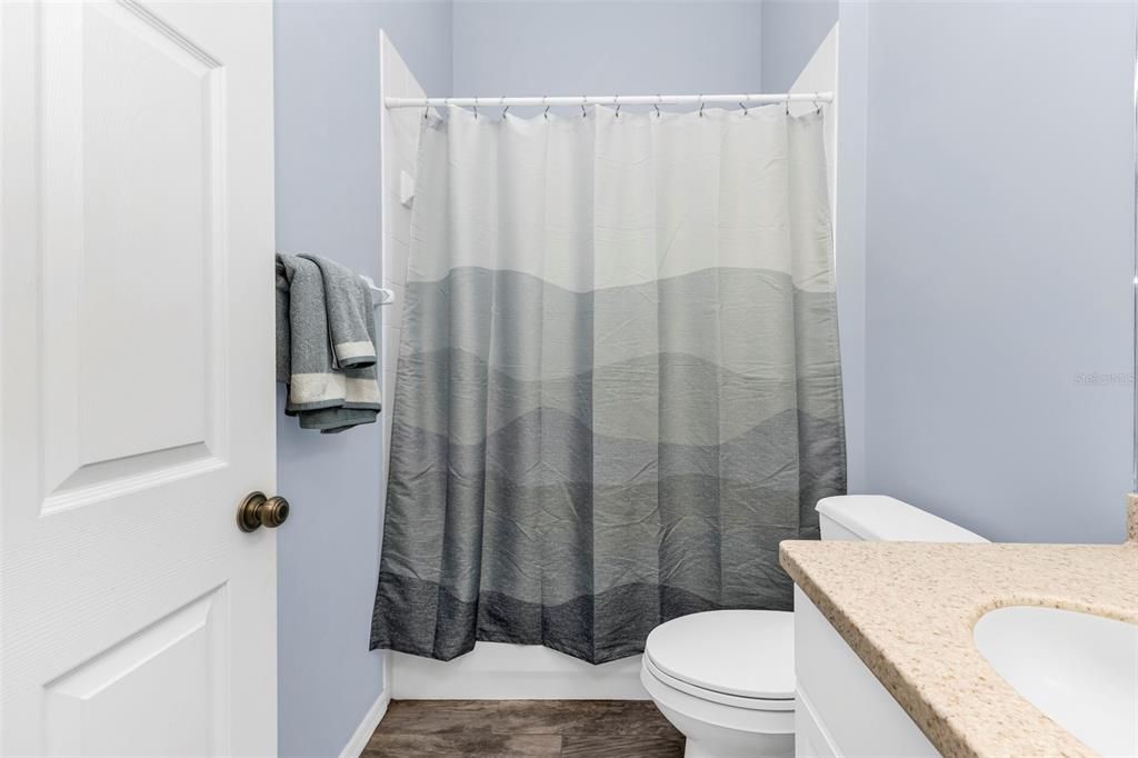 For Sale: $328,000 (3 beds, 2 baths, 1698 Square Feet)