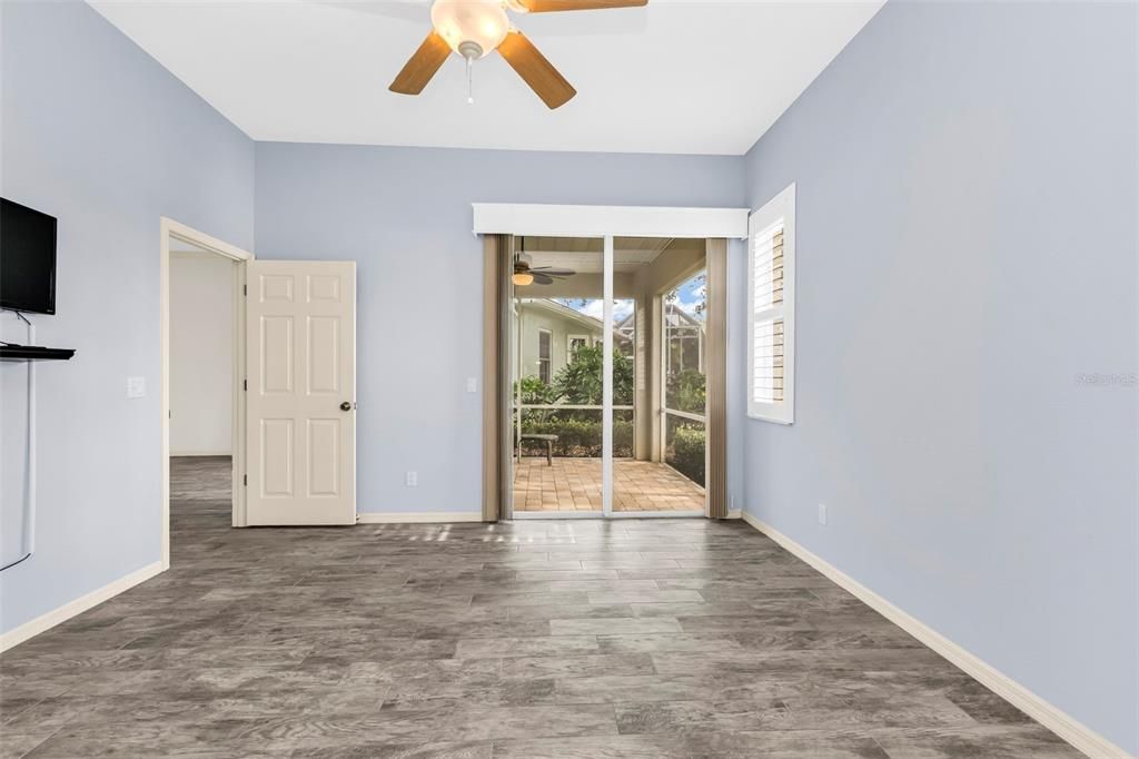 For Sale: $328,000 (3 beds, 2 baths, 1698 Square Feet)