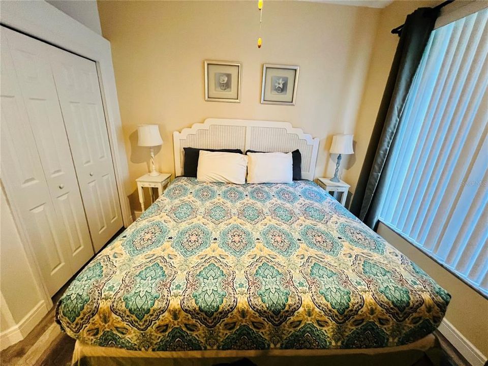 En Venta: $415,000 (4 camas, 2 baños, 1701 Pies cuadrados)
