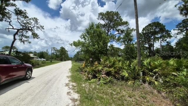 待售: $15,000 (0.23 acres)