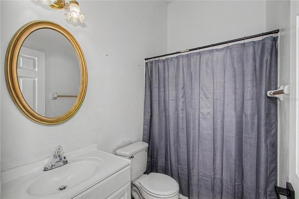 На продажу: $274,999 (3 спален, 2 ванн, 1861 Квадратных фут)