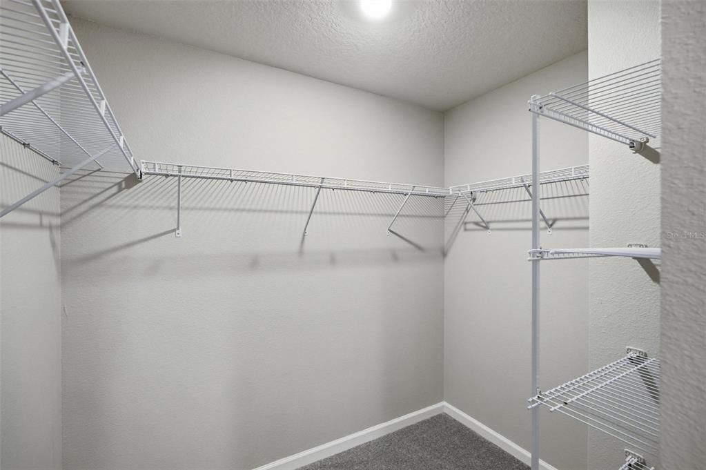En Renta: $2,500 (5 camas, 3 baños, 1907 Pies cuadrados)