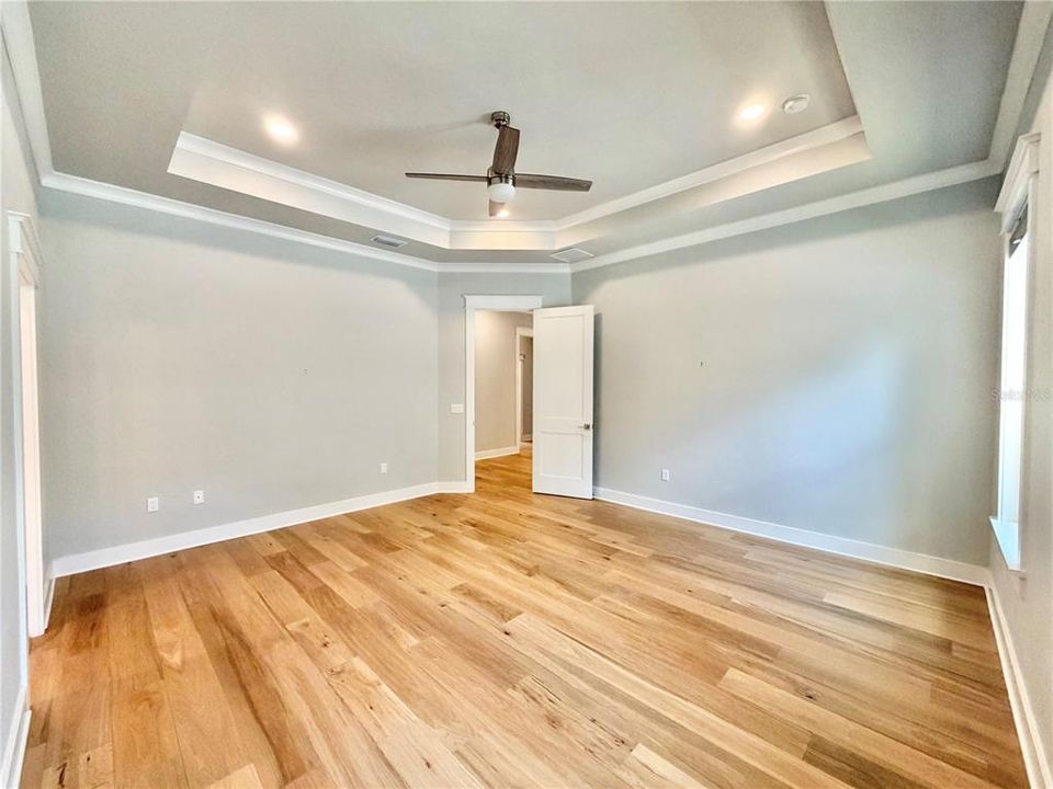 На продажу: $424,900 (3 спален, 2 ванн, 1742 Квадратных фут)