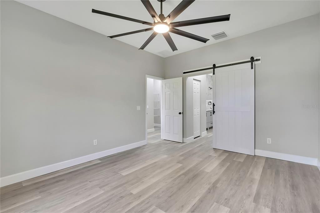 Activo con contrato: $349,900 (3 camas, 2 baños, 1533 Pies cuadrados)