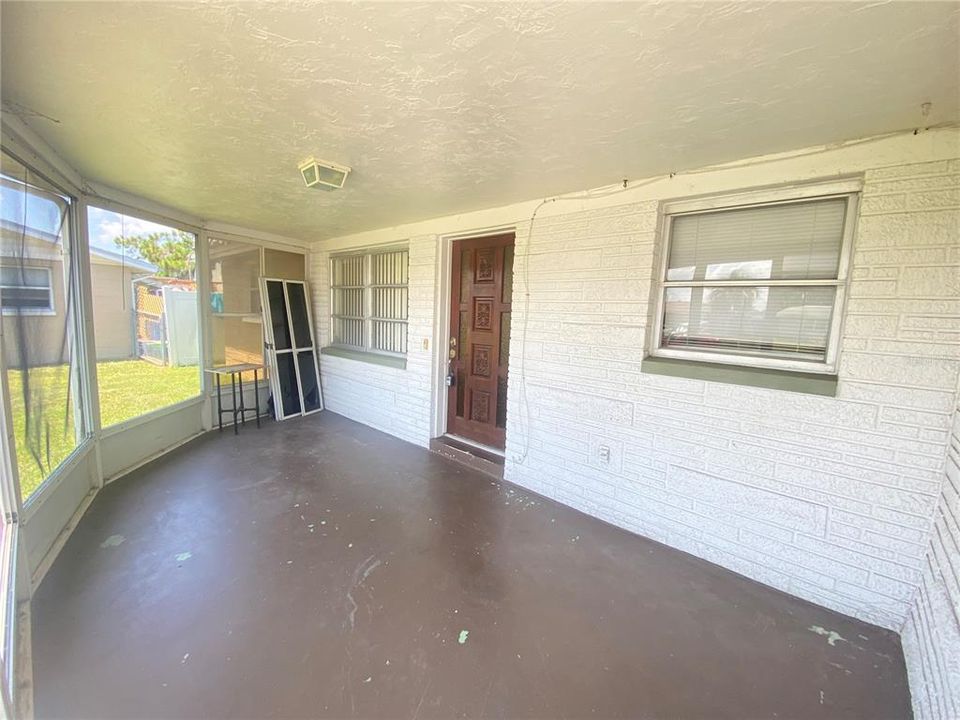 В аренду: $1,895 (3 спален, 2 ванн, 1208 Квадратных фут)