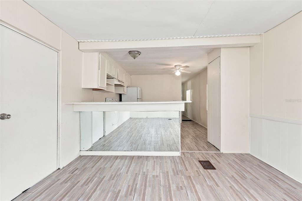 В аренду: $1,195 (2 спален, 1 ванн, 672 Квадратных фут)