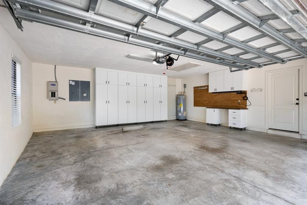 En Venta: $857,000 (4 camas, 4 baños, 3001 Pies cuadrados)