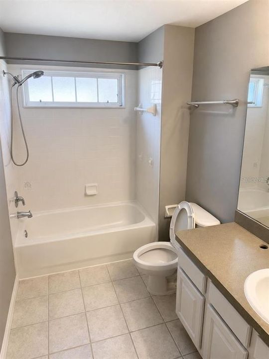 В аренду: $2,600 (2 спален, 2 ванн, 1683 Квадратных фут)