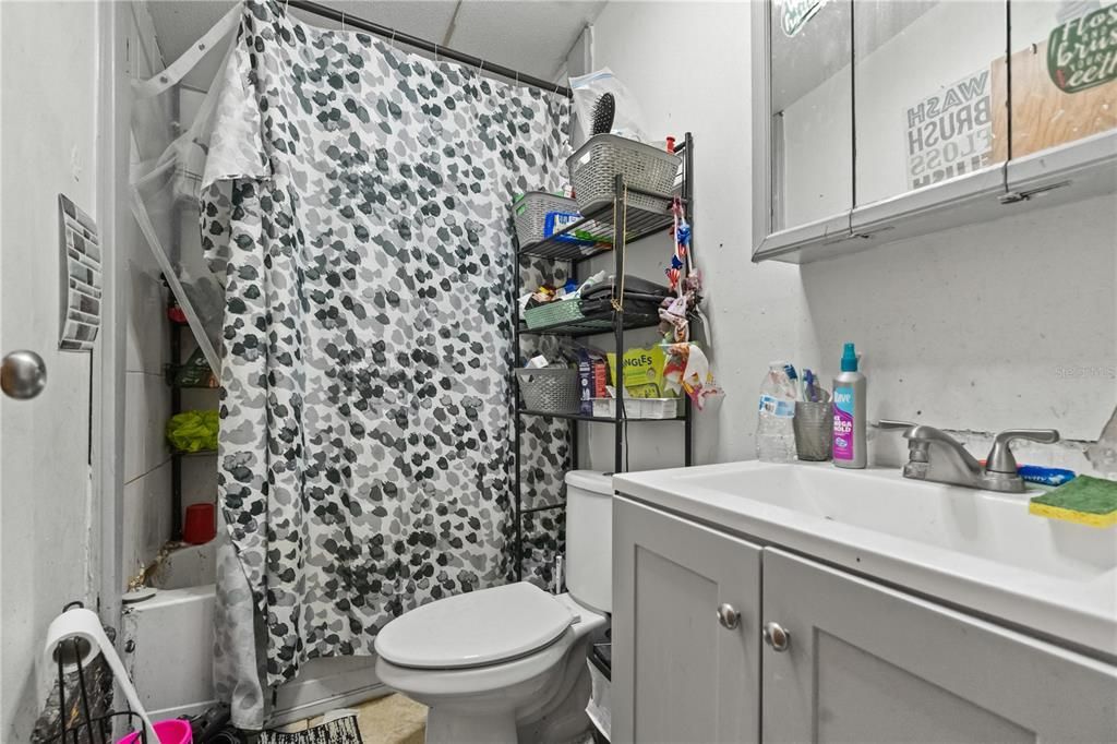 En Venta: $159,990 (3 camas, 2 baños, 1404 Pies cuadrados)