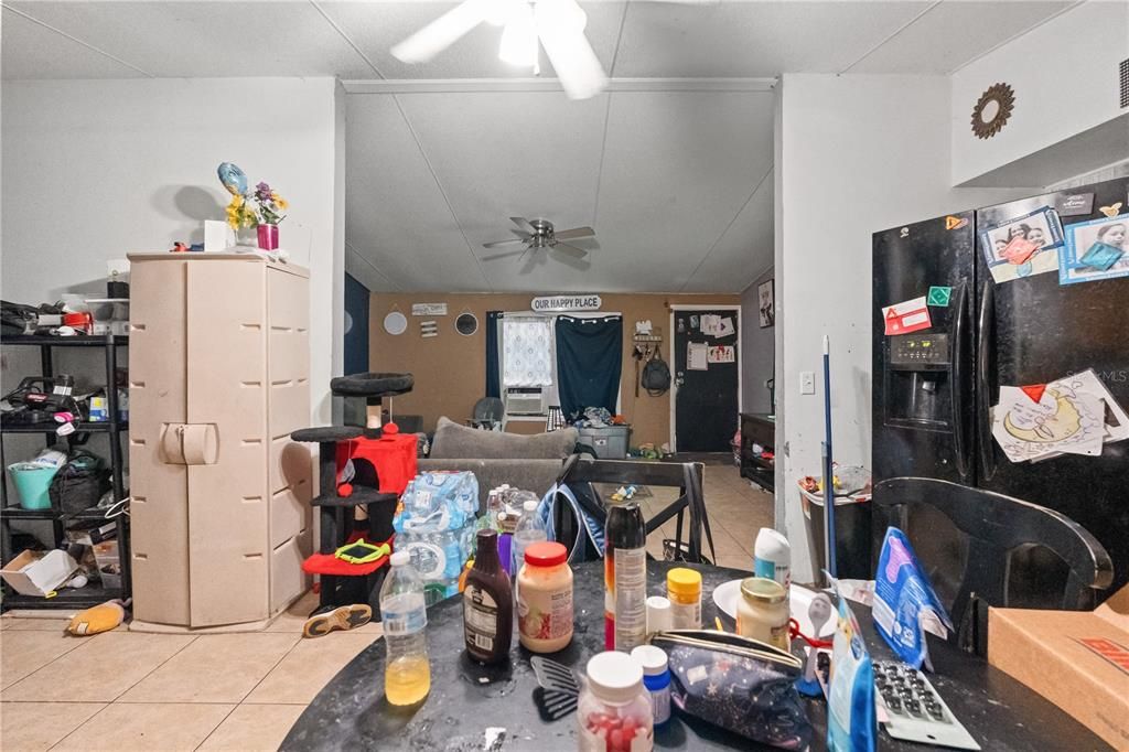 En Venta: $159,990 (3 camas, 2 baños, 1404 Pies cuadrados)