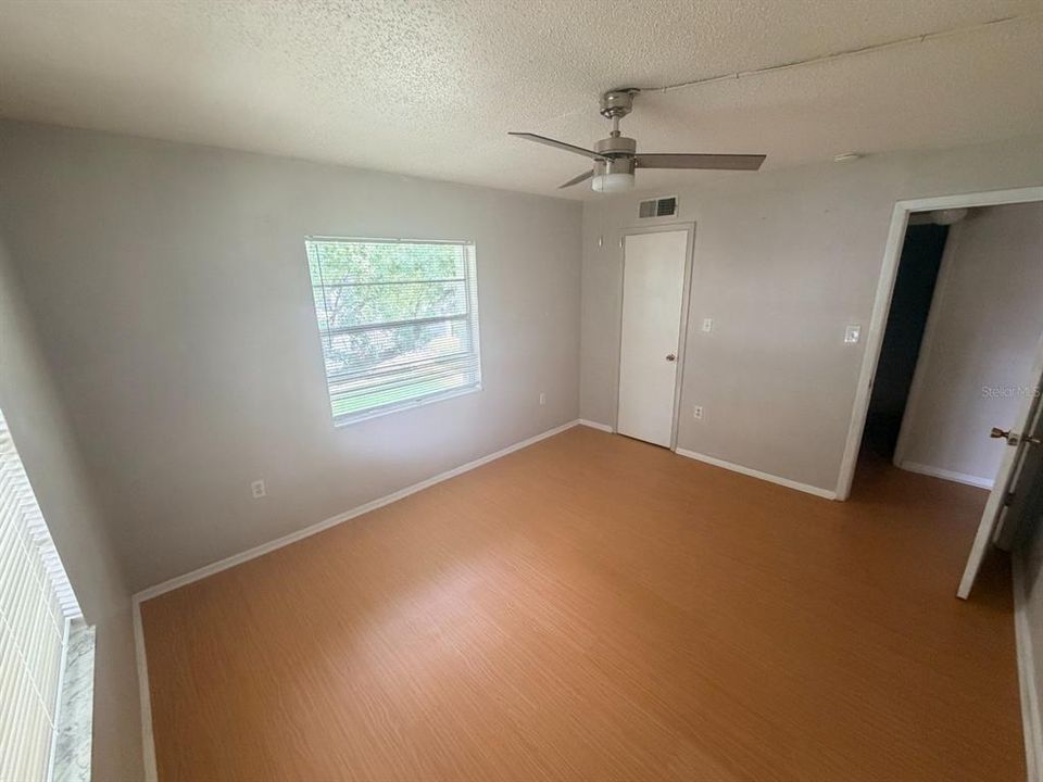 В аренду: $1,350 (1 спален, 1 ванн, 726 Квадратных фут)
