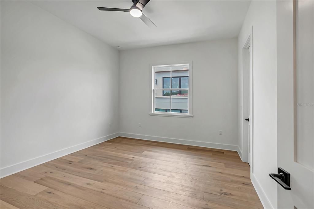 Active With Contract: $2,150,000 (5 beds, 4 baths, 3206 Square Feet)