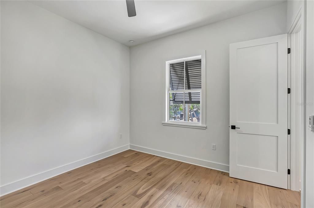 Active With Contract: $2,150,000 (5 beds, 4 baths, 3206 Square Feet)