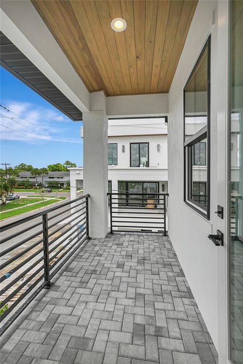 Active With Contract: $2,150,000 (5 beds, 4 baths, 3206 Square Feet)