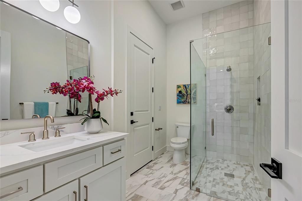 Active With Contract: $2,150,000 (5 beds, 4 baths, 3206 Square Feet)