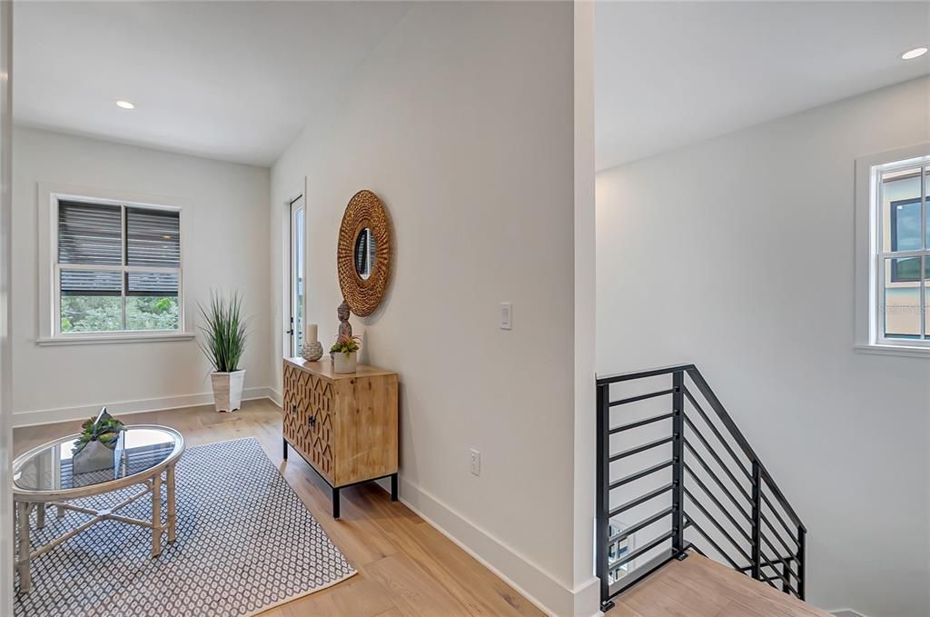 Active With Contract: $2,150,000 (5 beds, 4 baths, 3206 Square Feet)