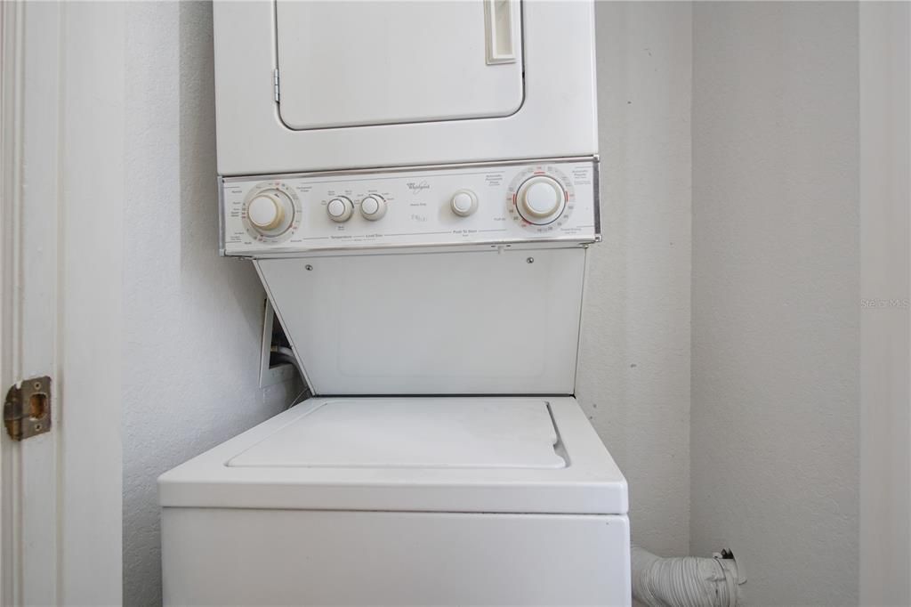 En Renta: $1,800 (3 camas, 2 baños, 1218 Pies cuadrados)
