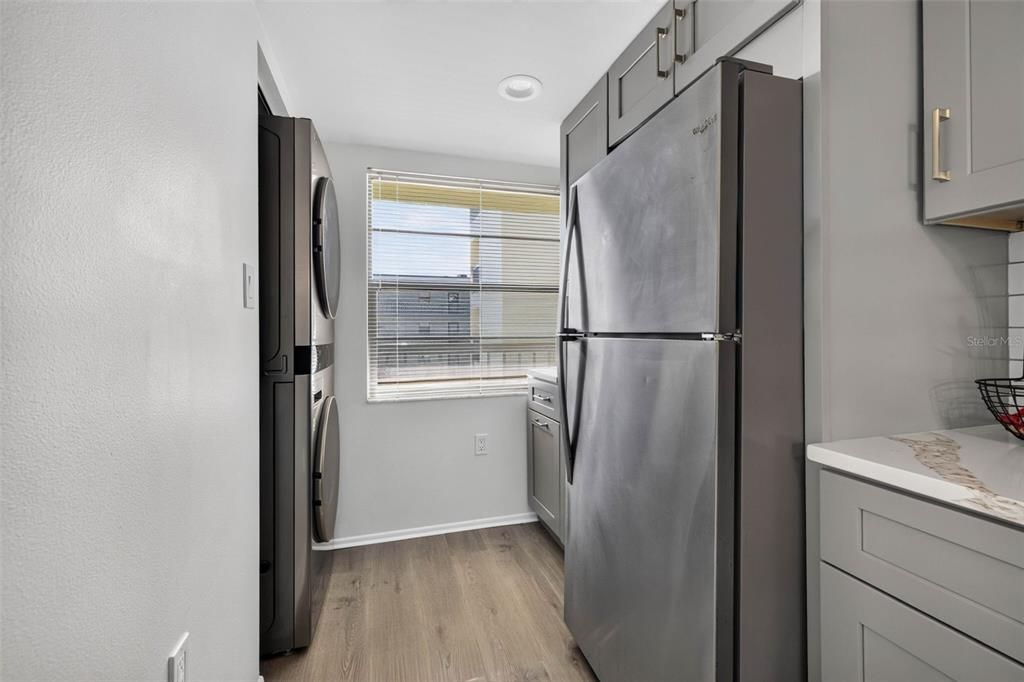 В аренду: $1,750 (2 спален, 2 ванн, 1020 Квадратных фут)