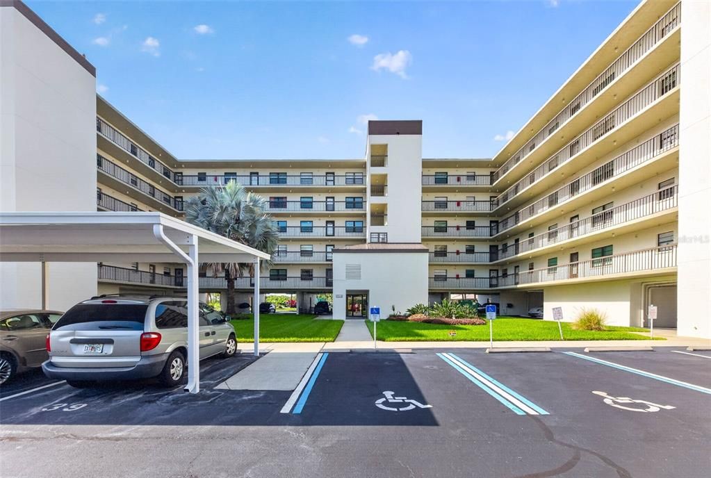В аренду: $1,750 (2 спален, 2 ванн, 1020 Квадратных фут)