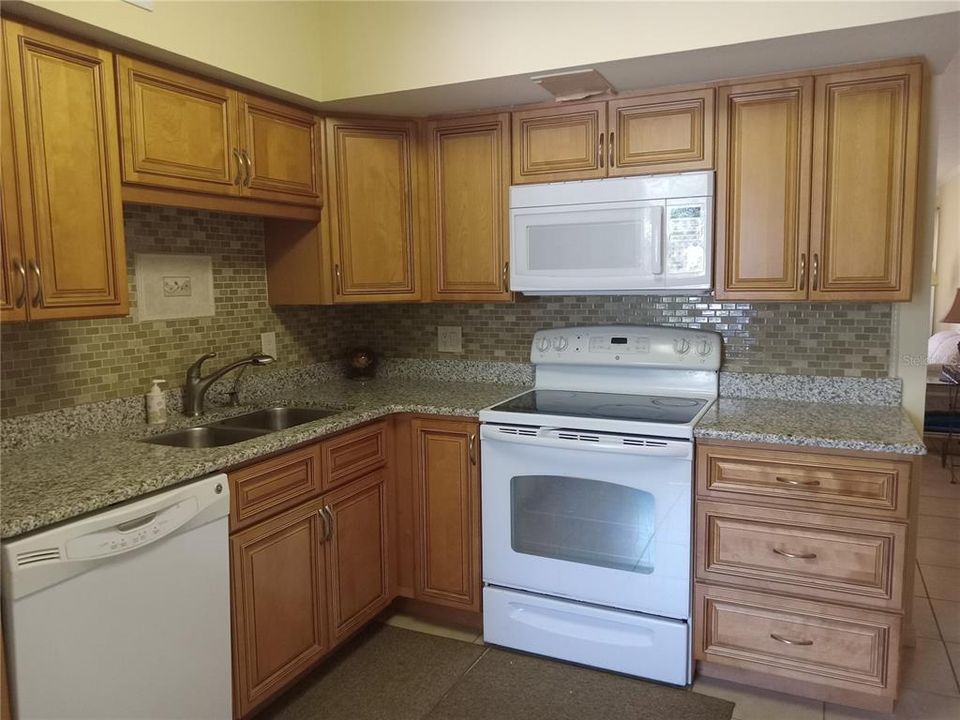 En Venta: $159,000 (2 camas, 1 baños, 1100 Pies cuadrados)