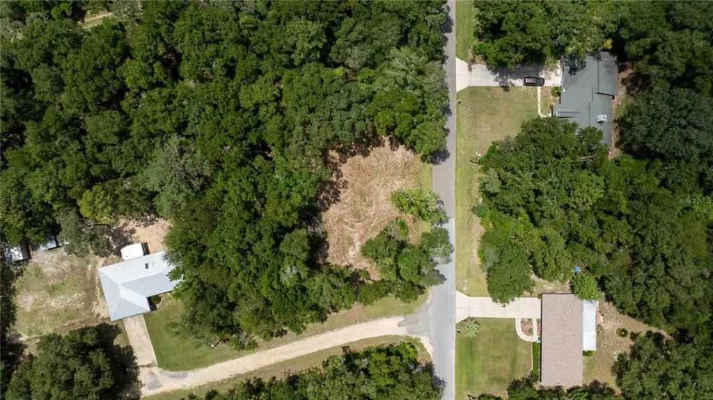 На продажу: $19,500 (0.26 acres)