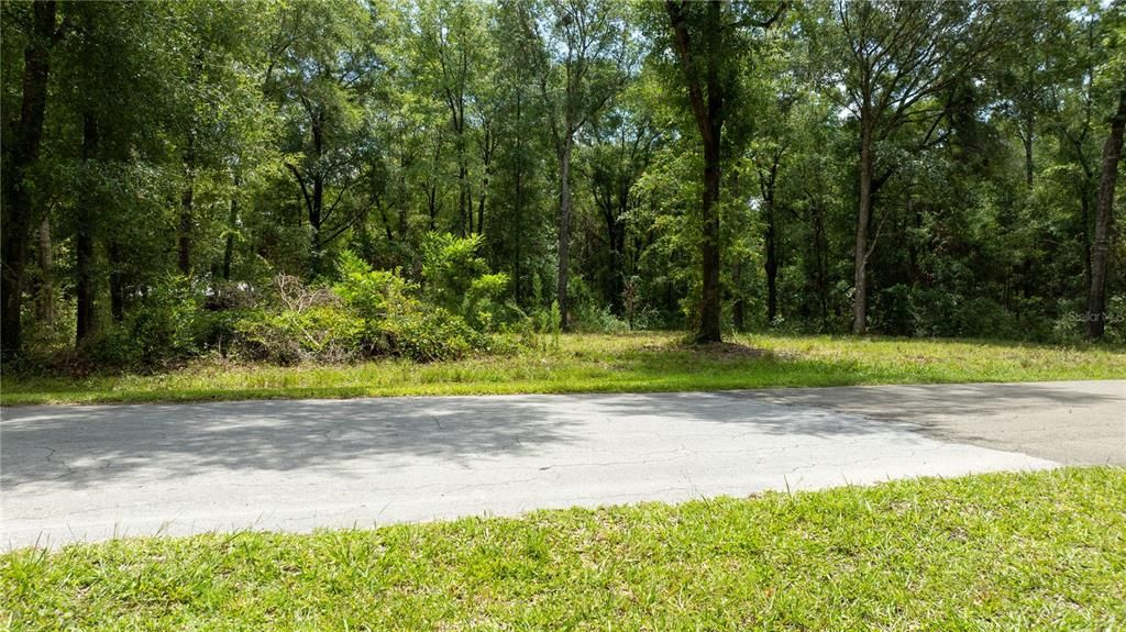 На продажу: $19,500 (0.26 acres)