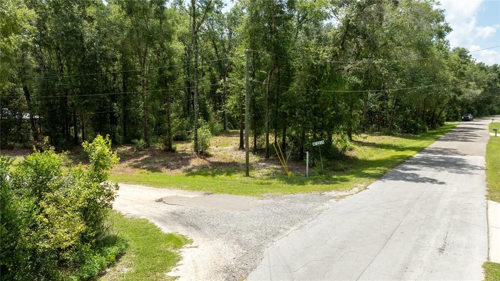 На продажу: $19,500 (0.26 acres)