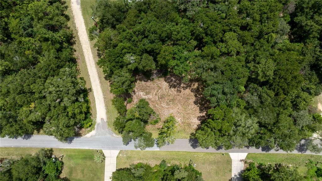 На продажу: $19,500 (0.26 acres)