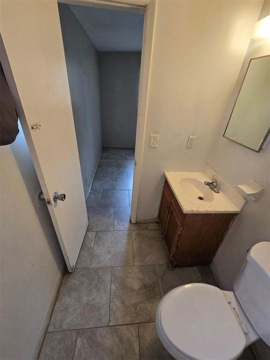 Activo con contrato: $210,000 (3 camas, 1 baños, 1000 Pies cuadrados)