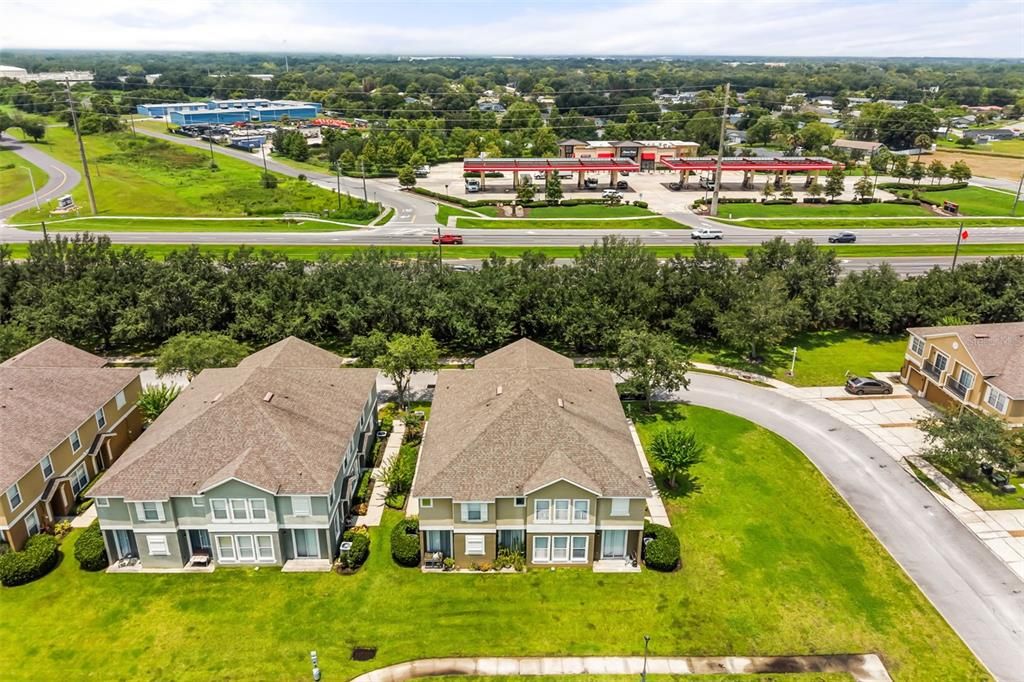 На продажу: $239,000 (2 спален, 2 ванн, 1260 Квадратных фут)