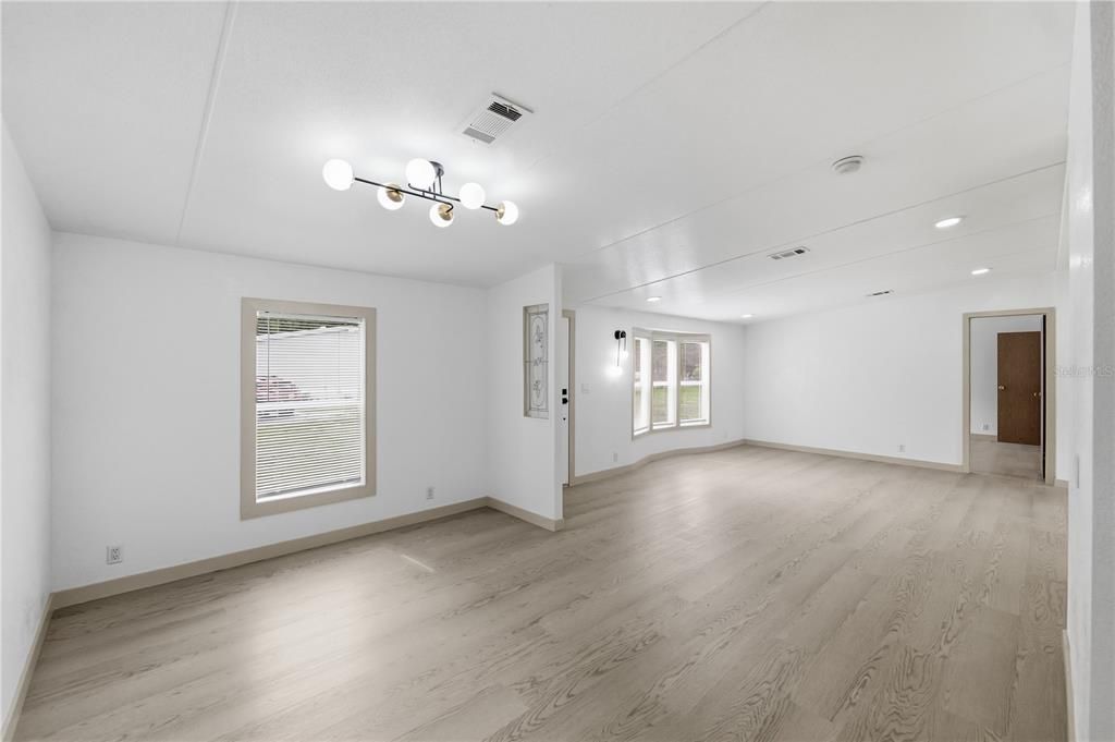 En Venta: $385,000 (3 camas, 2 baños, 1786 Pies cuadrados)
