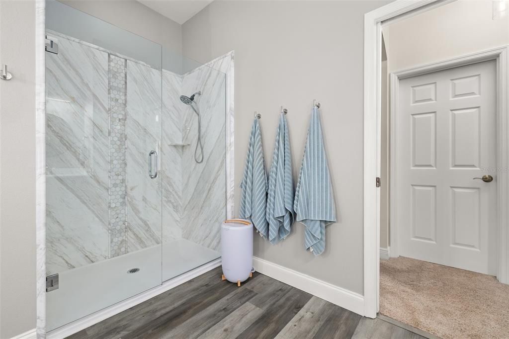 Active With Contract: $649,900 (4 beds, 3 baths, 2802 Square Feet)