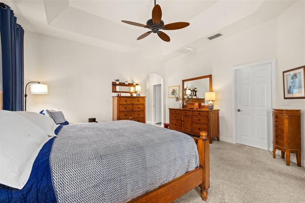 Active With Contract: $649,900 (4 beds, 3 baths, 2802 Square Feet)