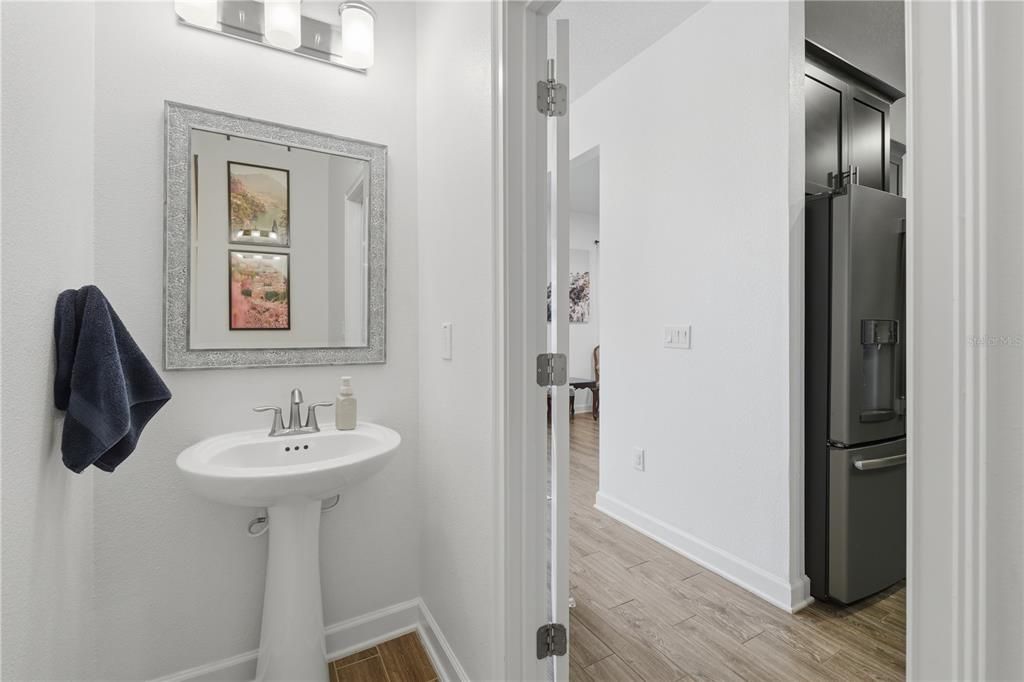На продажу: $479,900 (3 спален, 2 ванн, 2203 Квадратных фут)
