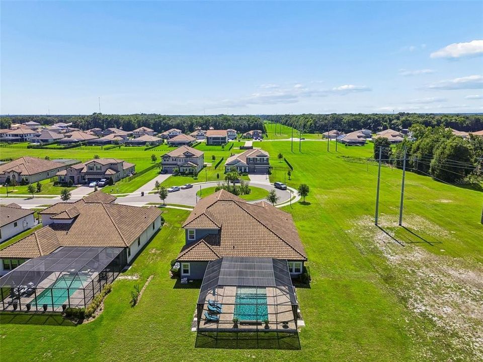 For Sale: $1,300,000 (5 beds, 4 baths, 4688 Square Feet)