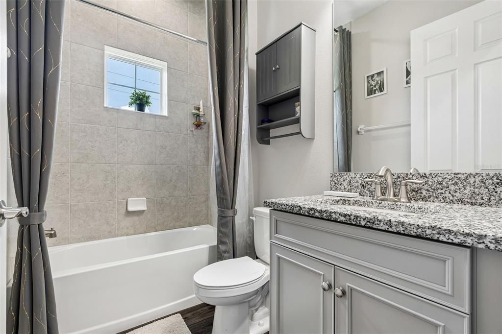 For Sale: $1,300,000 (5 beds, 4 baths, 4688 Square Feet)