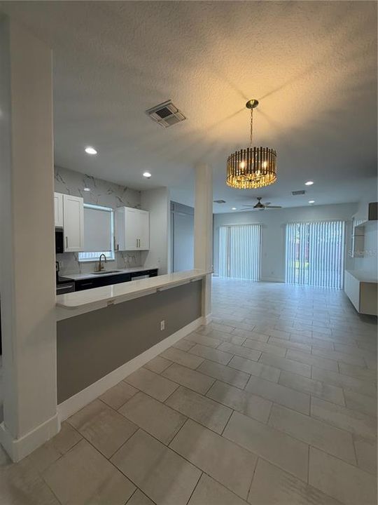 For Rent: $3,000 (3 beds, 2 baths, 1812 Square Feet)