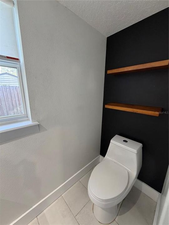 For Rent: $3,000 (3 beds, 2 baths, 1812 Square Feet)