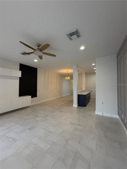 For Rent: $3,000 (3 beds, 2 baths, 1812 Square Feet)