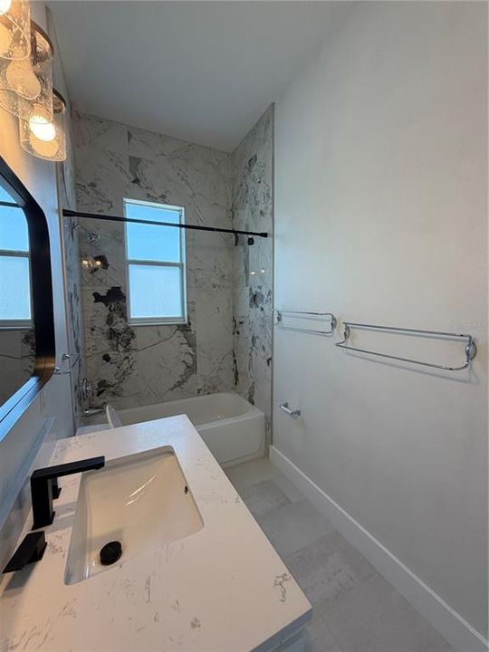 For Rent: $3,000 (3 beds, 2 baths, 1812 Square Feet)