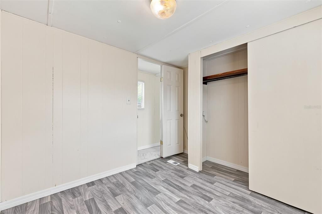 В аренду: $1,195 (2 спален, 1 ванн, 720 Квадратных фут)